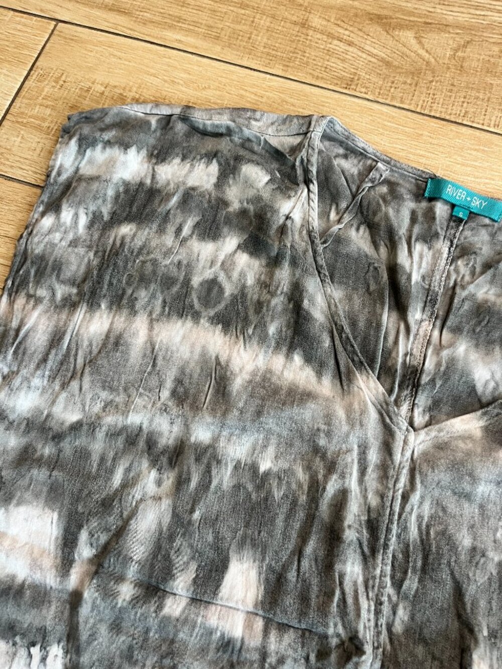Womens River + Sky Grey Tie Dye Shirt - S - Picture 2 of 5